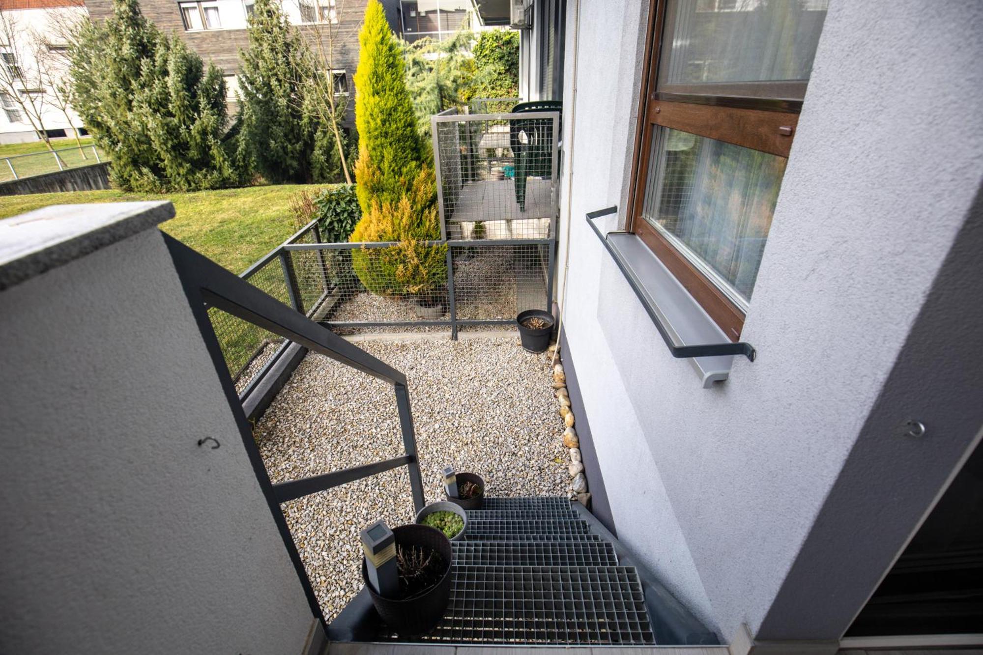 Appartement Apartman Day à Čakovec Extérieur photo